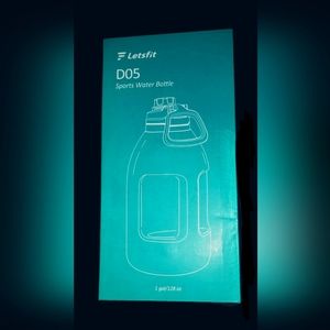 1 gallon water bottle